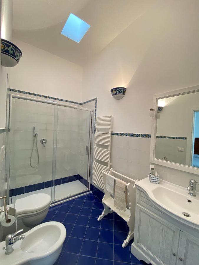 Al Corso Charming Rooms 佩斯基奇 外观 照片